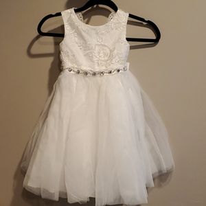 NWOT Wedding flower girl communion christening